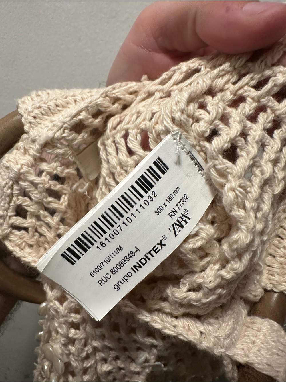 ZARA Beaded Crochet Fringe Bucket Bag Wooden Handles NWT - Picture 6 of 9